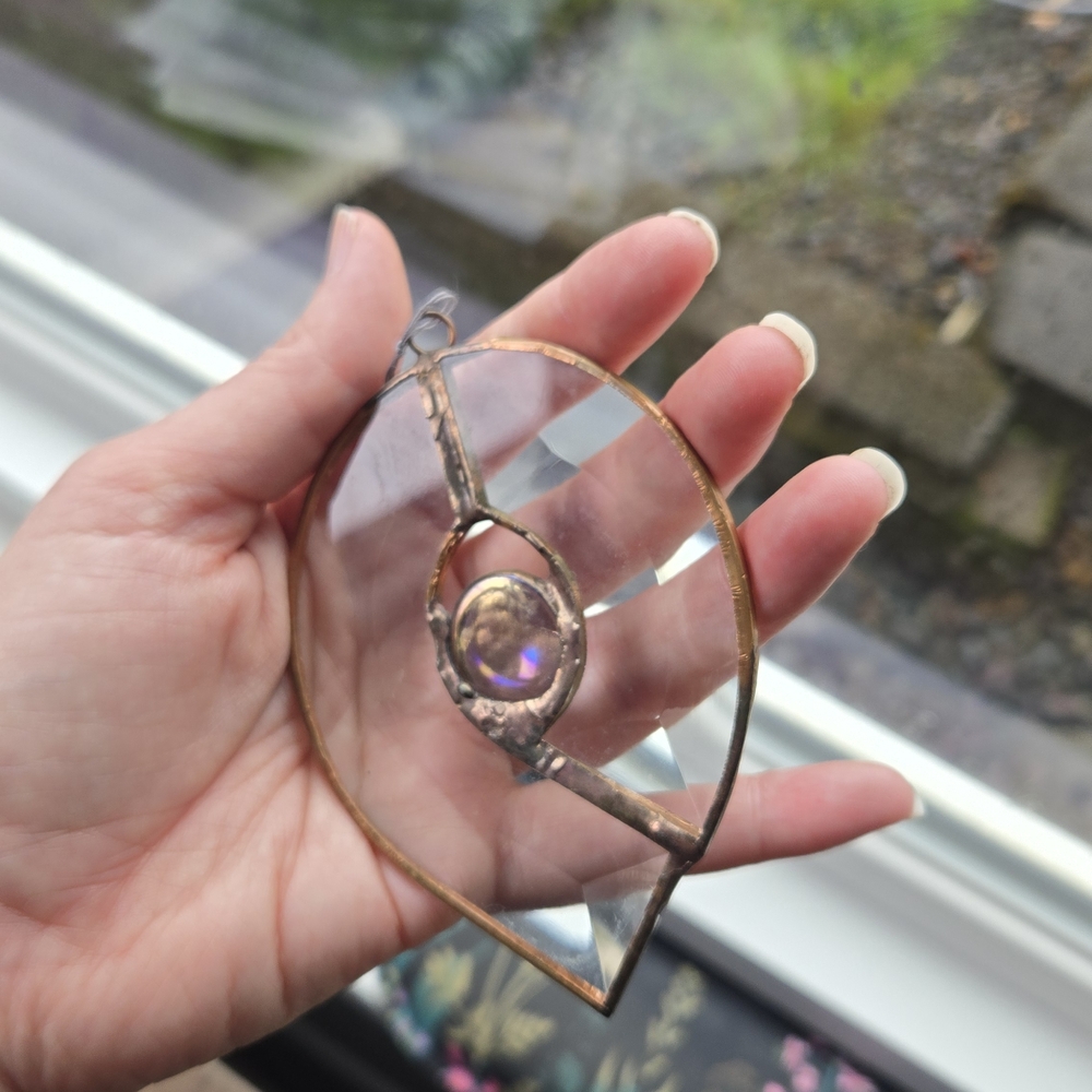 Handmade stained glass suncatcher - Picture 5 of 5